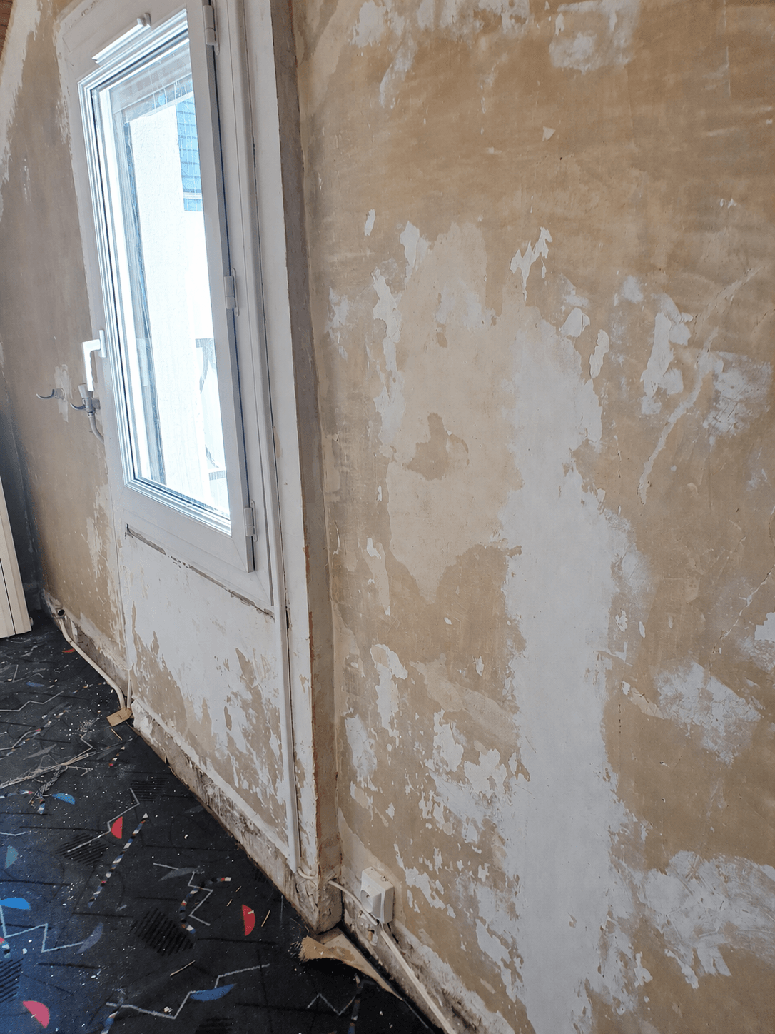 Chambre repeinte — teinte douce — avant